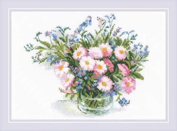 Riolis Gentle Daisies 2277 Cross Stitch Kit