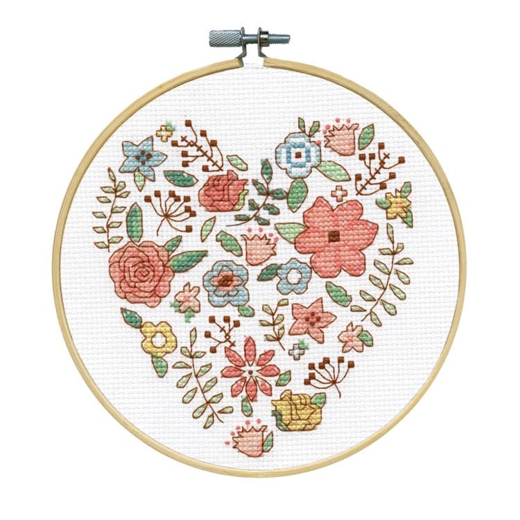 Design Works Floral Heart 7081 Cross Stitch Kit JK