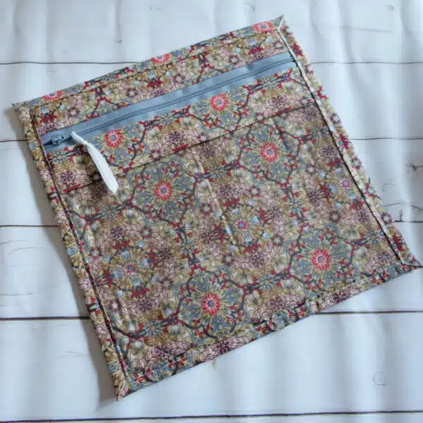 Frog and Tink Project Bag 10 inch Design 9