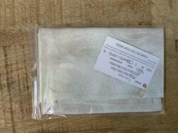 14 Count Opalescent Aida FQ Colonial Correa