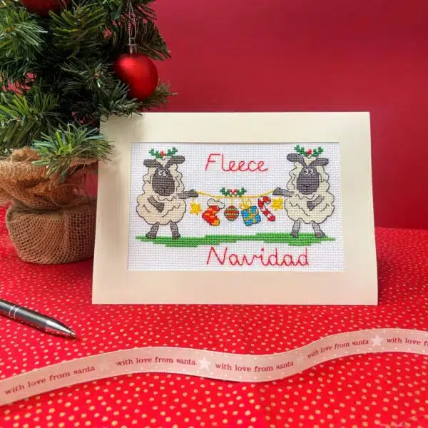 Bothy Threads XMAS92 Christmas Cards- Fleece Navidad