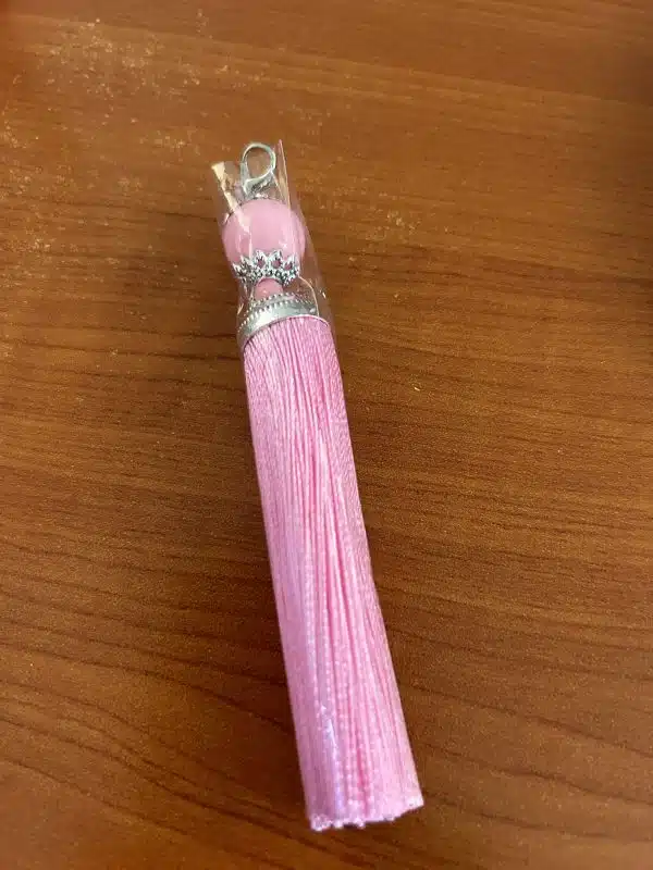Scissor Tassels Design 15 Light Pink Clip Fitting