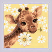 Riolis 2318 Panel/Cushion Little Giraffe Cross Stitch Kit with Aida fabric