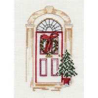 Bothy Threads DWCDX07 Christmas Card Christmas Door Cross Stitch Kit