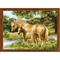 Riolis Horse with Foal GSRC1258 Cross Stitch Kit