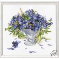 RTO Primroses GSVM488 Cross Stitch Kit